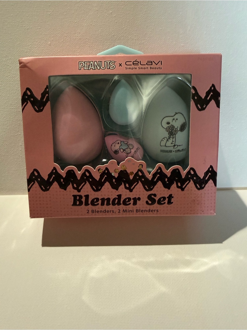 Peanuts x Célavi Pink & White Makeup Blender Sponge Set